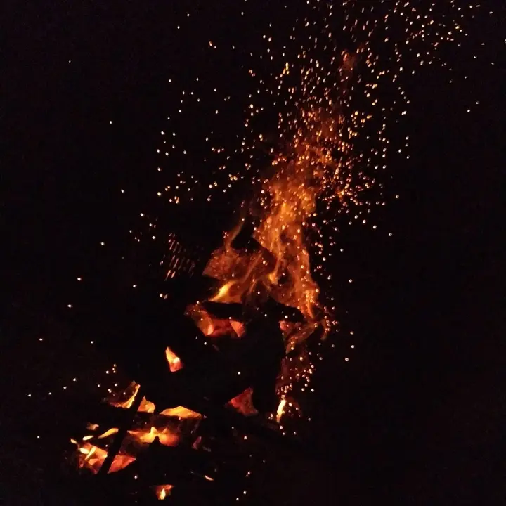 Nit de foc a la Massana