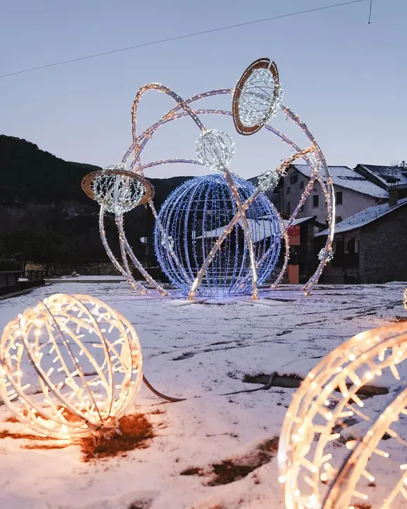 Baixada màgica de llumetes Massana