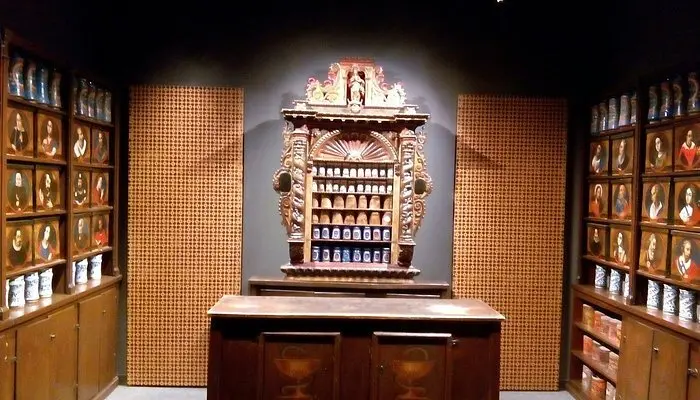 Farmacia de Ll&iacute;via